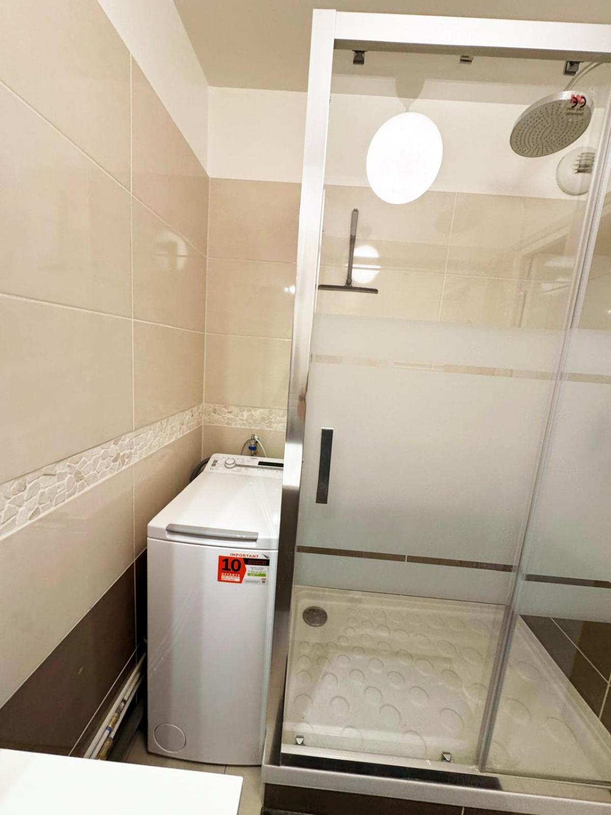 Appartement Magnolia 40M2, Parking Et Wifi Gratuit Montévrain Exterior foto